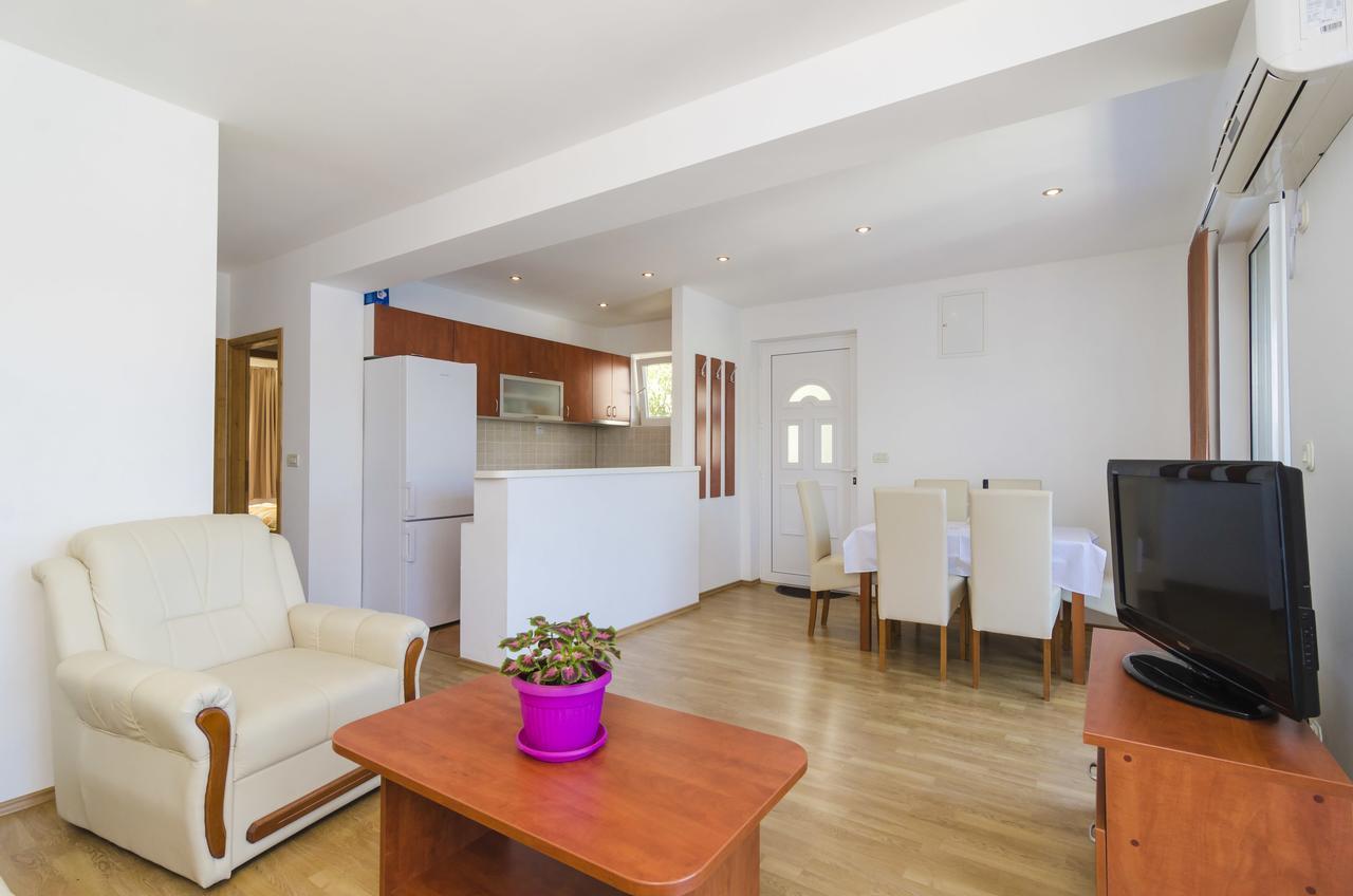 Apartments Angelo Polače Zewnętrze zdjęcie
